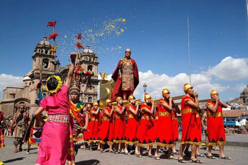 À quelle date de l’hémisphère sud est célébrée chaque année l'Inti Raymi en mémoire de la civilisation inca ? 