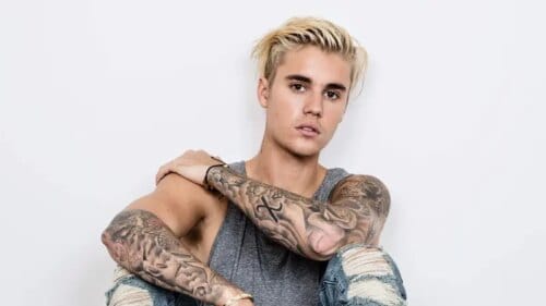Dans quel pays est né le chanteur Justin Bieber ? 
