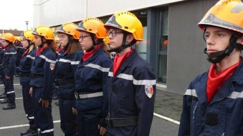À partir de quel âge, un jeune peut-il commencer les entraînements pour devenir jeune sapeur-pompier (JSP) en France ? 