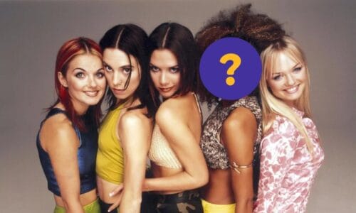 Quel est le prénom de la femme dont le visage est masqué ? 
