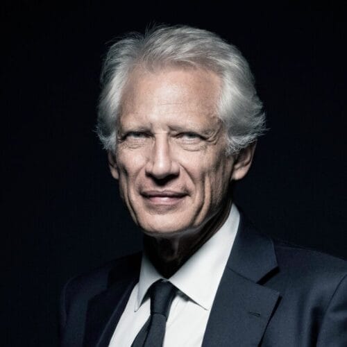 Pour quel Président de la République française Dominique de Villepin a-t-il été le dernier Premier ministre entre 2005 et 2007 ? 