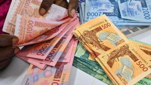 Combien de pays utilisent le franc CFA comme monnaie ? 