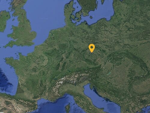 Quelle ville d'Europe est exactement située à cet emplacement de la carte ? 