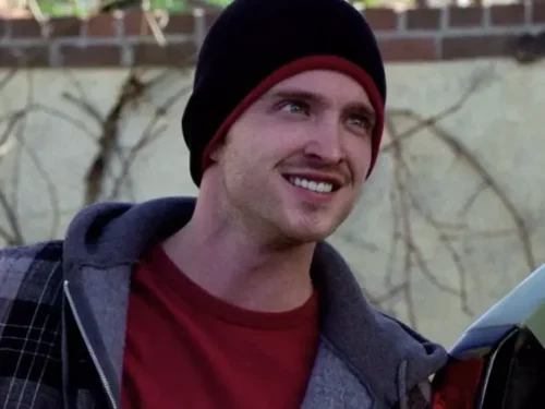 Dans quelle série TV débutée dans les années 2000 peut-on faire la connaissance de Jesse Pinkman ? 