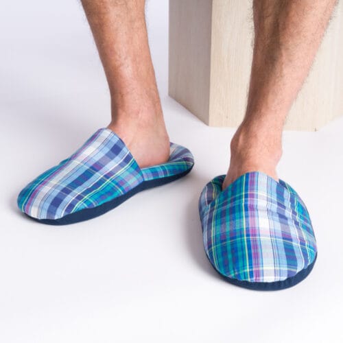 Quelle est la bonne orthographe de ces chaussures confortables ? 
