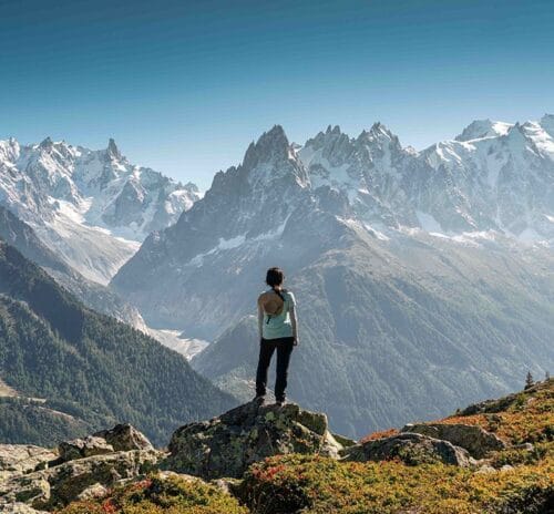 Combien de pays sont traversés par les Alpes ? 