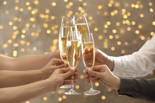Un champagne Brut possède un taux d’alcool plus élevé qu’un champagne doux ou demi-sec. Vrai ou faux ? 