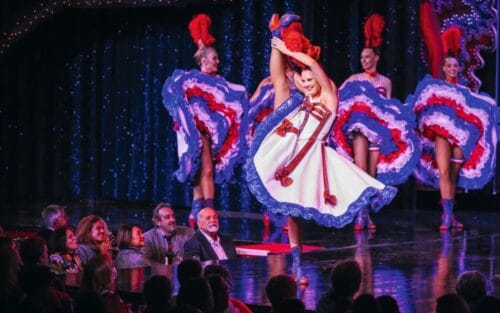 Quel compositeur est associé à la musique du French cancan ? 