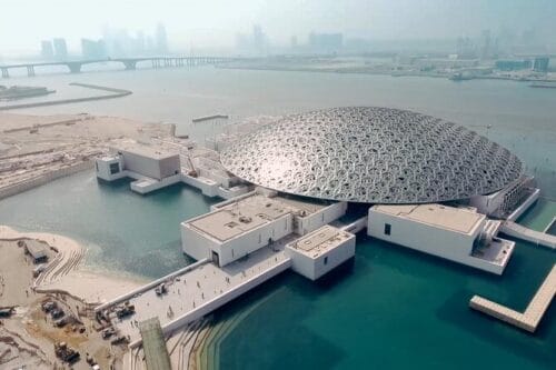 Quel architecte contemporain a conçu le musée du Louvre d’Abu Dhabi ? 