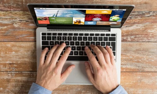 Quel élément d'un ordinateur relie tous les composants entre eux via un circuit imprimé ? ordinateur