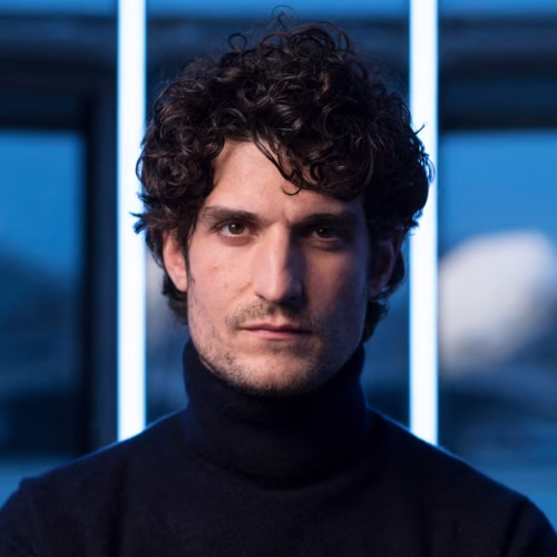 Avec quelle femme l'acteur Louis Garrel s'est-il marié en 2017 ? 