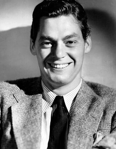 Quel célèbre personnage a été incarné à l’écran par le champion olympique de natation Johnny Weissmuller ? 