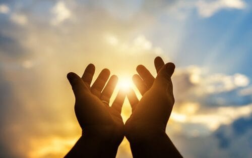 Le christianisme, l’islam et le judaïsme sont toutes les trois des religions monothéistes. Vrai ou faux ? 