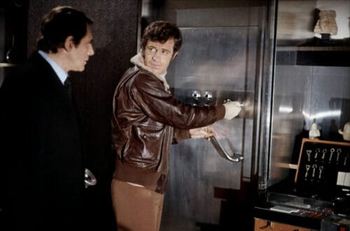 Dans le film Le Casse avec Jean-Paul Belmondo, Omar Sharif et Robert Hossein, quel est l’objet du casse ? 