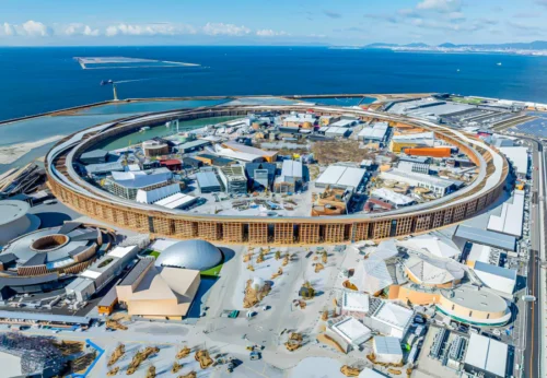 Dans quel pays du monde s'est ouvert en avril 2025 l'exposition universelle ? 