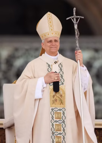 Quel est le nom de l'homme connu depuis mai 2025 comme le pape Léon XIV ? 