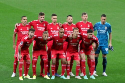 Quel grand club de foot se trouve dans la ville de Lisbonne au Portugal ? 