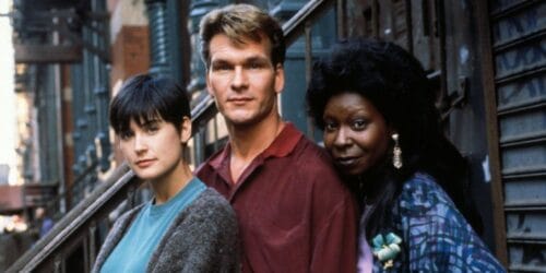 Quel est le titre québécois du film “Ghost” (1990) avec Patrick Swayze et Demi Moore ? 