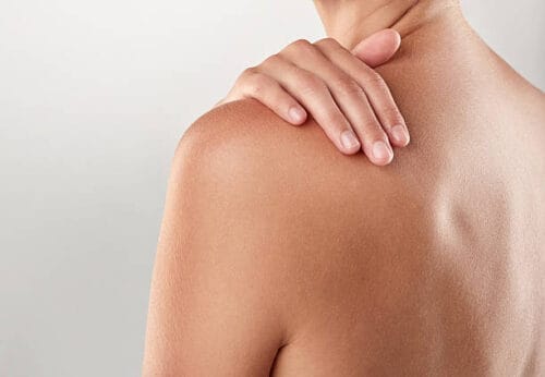 Hypodermique a pour signification sous la peau. Vrai ou faux ? 