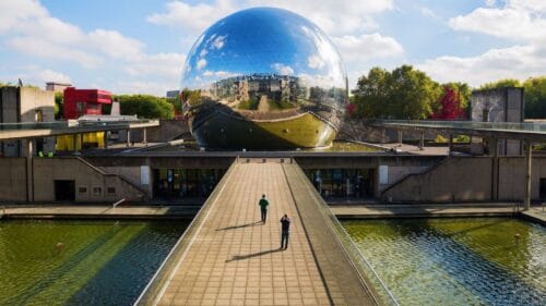 Dans quel quartier de Paris se trouve la Cité des sciences et de l’Industrie ? 