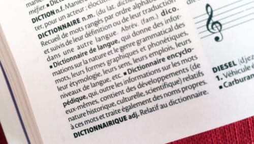 Le mot de la langue française basilique est à la fois masculin et féminin. Vrai ou faux ? 