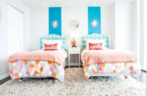 Dans un hôtel, que doit-on dire pour demander une chambre avec lits séparés ? 