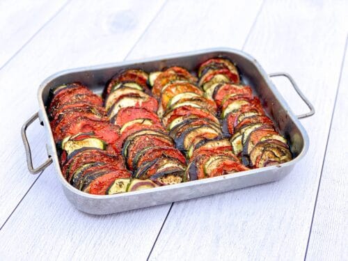 Quel est le nom donné à ce plat provençal réalisé avec des légumes du soleil ? 