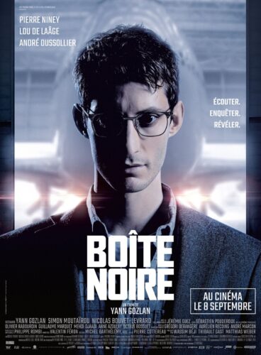 Quel est le nom donné au personnage incarné par Pierre Niney à la fois dans “Boîte Noire” et “L’homme idéal” de Yann Gozlan ? 