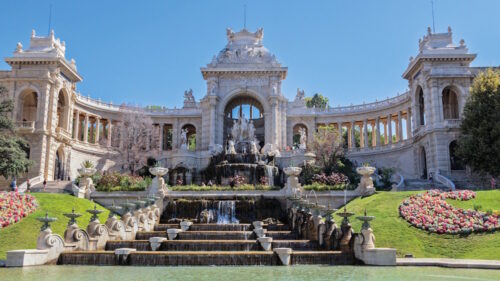 Où se trouve ce palais qui célèbre l’eau ? 