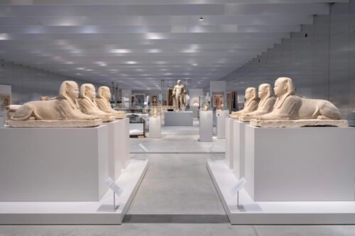 Dans quelle ville française trouve-t-on le deuxième musée du Louvre de France ? 