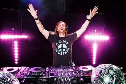 En 2004, quelle proposition désigne une chanson de David Guetta ? 