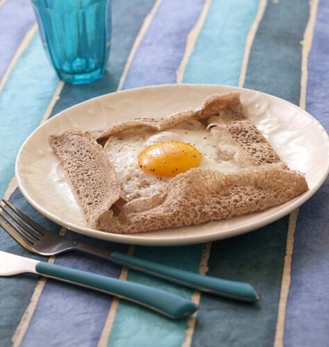 Manger des crêpes bretonnes est à déconseiller aux personnes qui ne tolèrent pas le gluten. Vrai ou faux ? 