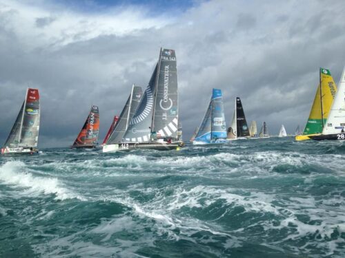 La Route du Rhum est une course à la voile en solitaire dans l'océan Atlantique. Vrai ou faux ? 