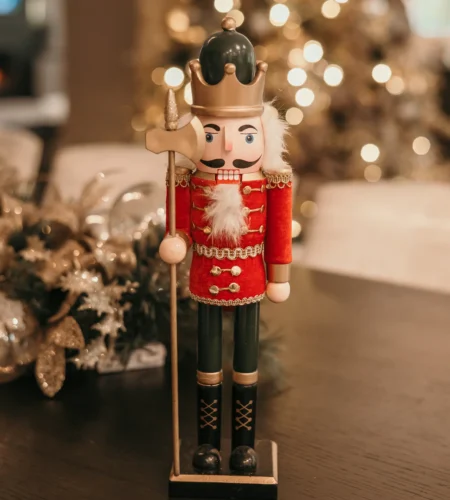 De quelle histoire est tiré ce célèbre personnage de Noël ? 