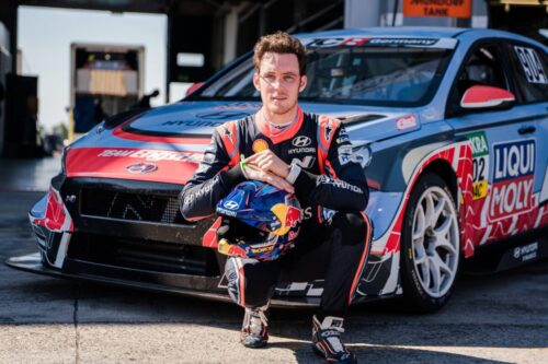 Quelle est la nationalité du pilote de rallye Thierry Neuville ? 