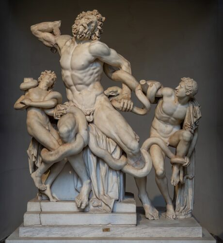 Quel est le nom de cette célèbre statue mythologique exposée au Vatican ? 