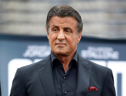 Sylvester Stallone a été élu gouverneur de Californie de 2003 à 2011. Vrai ou faux ? 