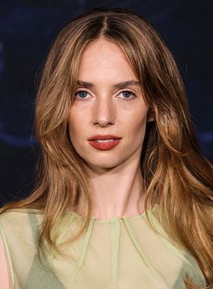 Qui est la mère de Maya Hawke, star de la série Stranger Things ? 