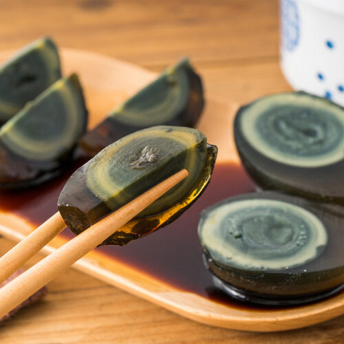 Quelle est la durée nécessaire pour obtenir un œuf de cent ans chinois ? 