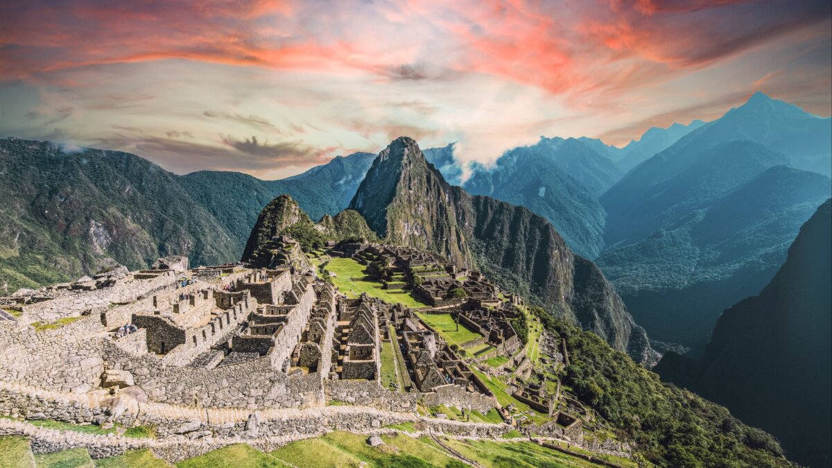 Dans quel pays d'Amérique du Sud le Machu Picchu est-il situé ? 