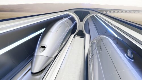 Quel est le nom du moyen de transport développé par Elon Musk sous la forme d'une capsule qui se déplace dans d’énormes tubes et propulsée par un champ magnétique ? 