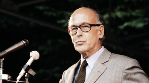 Valéry Giscard d’Estaing est connu pour la phrase “Vous n'avez pas le monopole du cœur”. Vrai ou faux ? 