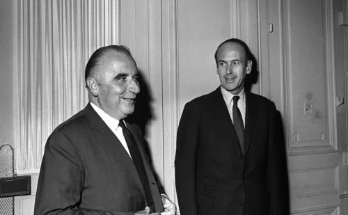 Valéry Giscard d'Estaing a été Premier ministre de Georges Pompidou avant de devenir lui-même président de la République. Vrai ou faux ? 