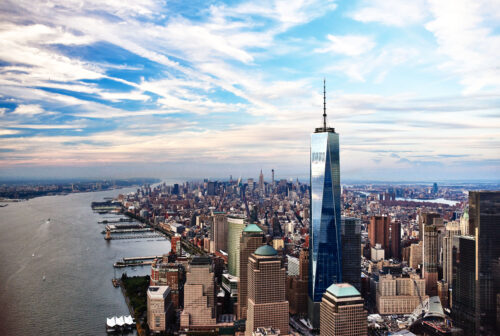 De quelle année date l’inauguration du One World Trade Center à New York, sur les ruines des tours jumelles, après les attentats du 11 septembre ? 