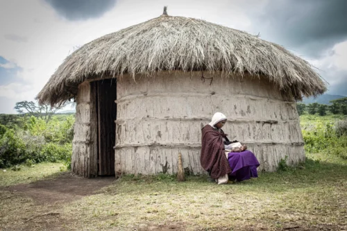 Dans quel pays africain trouve-t-on ces maisons maasaï ? 