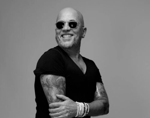 Pascal Obispo est le véritable nom du chanteur. Vrai ou faux ? 