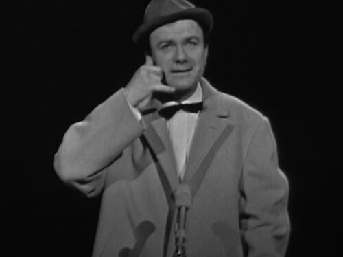 Dans les années 50, quel numéro de téléphone Fernand Raynaud demande-t-il à l’opératrice de La Poste dans un célèbre sketch ? 