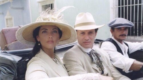 Où se déroulait l’intrigue de Terre Indigo, la saga de l’été 1996, avec Cristina Reali et Francis Huster ? 