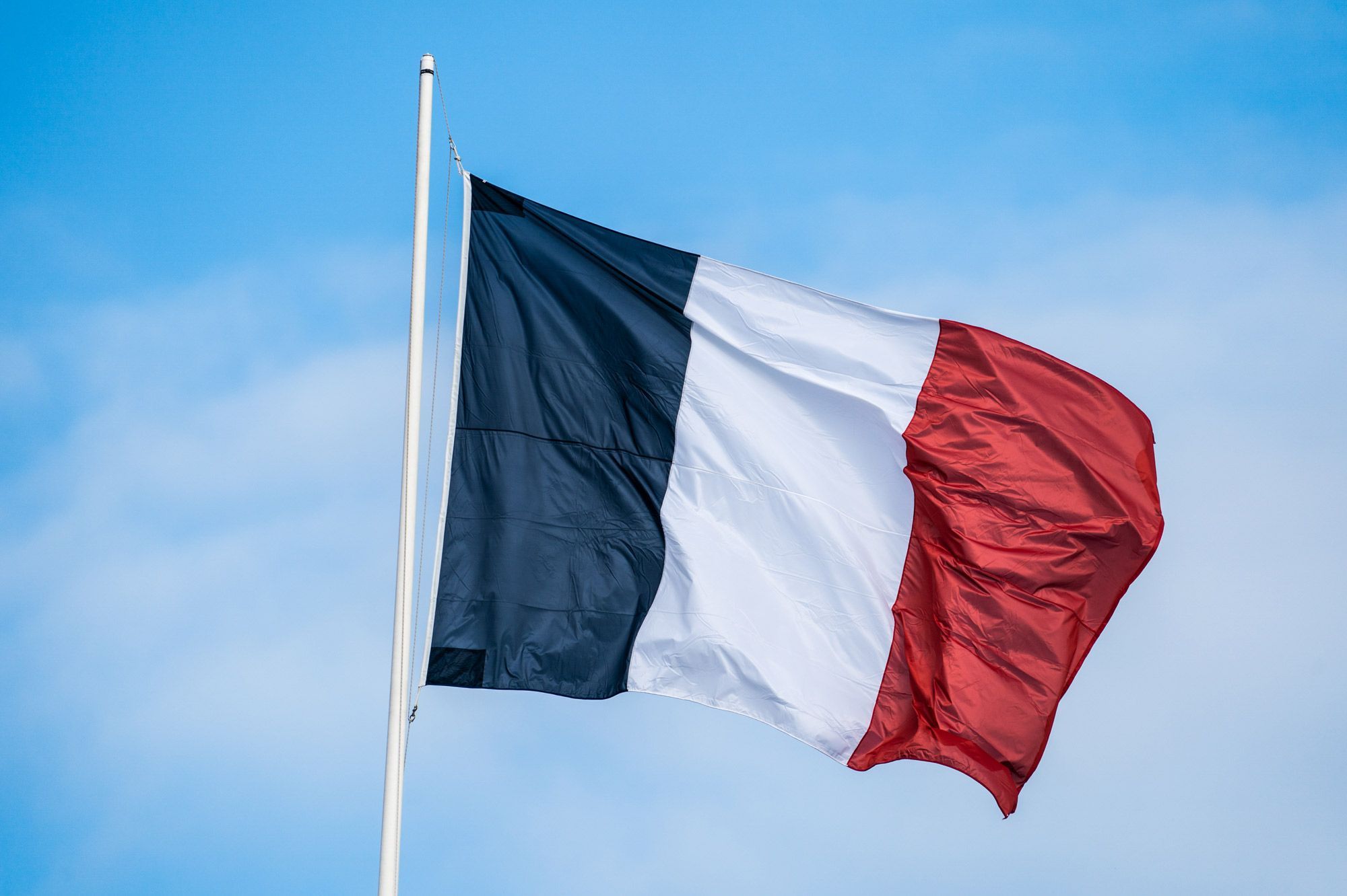 En quelle année, le drapeau Bleu, Blanc, Rouge est-il adopté comme drapeau de la France pour la première fois ? 