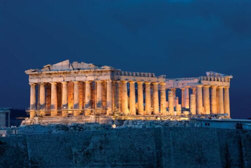 À quel dieu le célèbres Parthénon à Athènes est-il dédié ? 